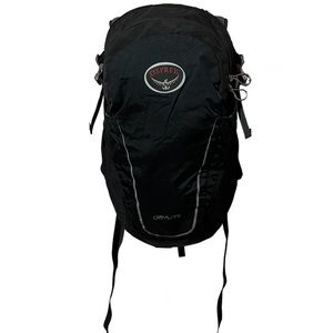 Osprey Daylite pack.